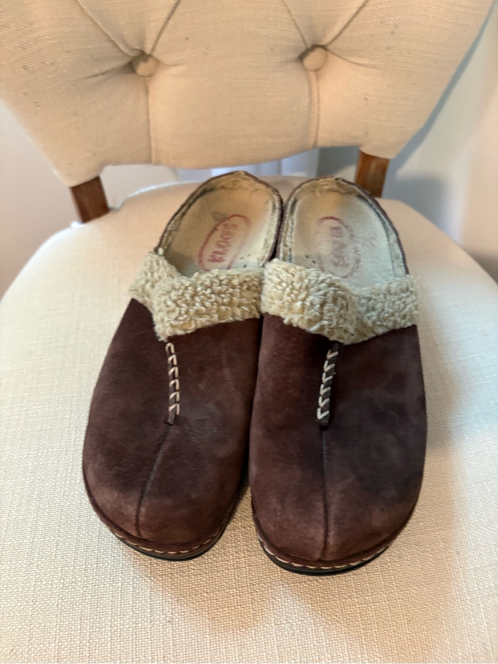 Klogs Brown Suede Women's Shearling-Trim Clogs